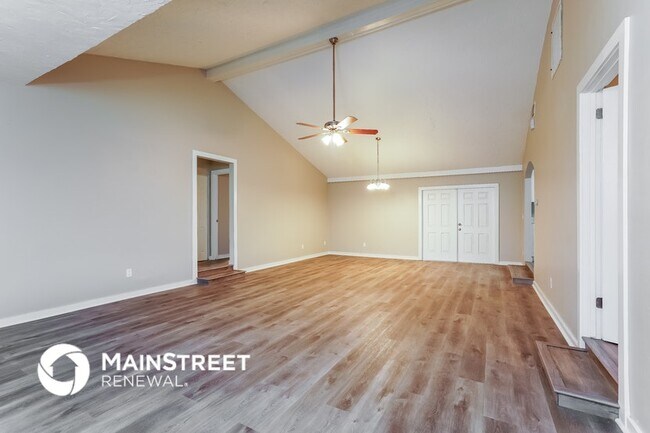 Foto del edificio - 18635 Birch Rd