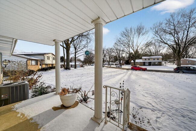 Foto del edificio - 6644 Ravenwood Ave NW