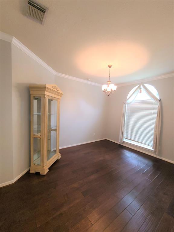 Building Photo - 9630 Green Valley Ln