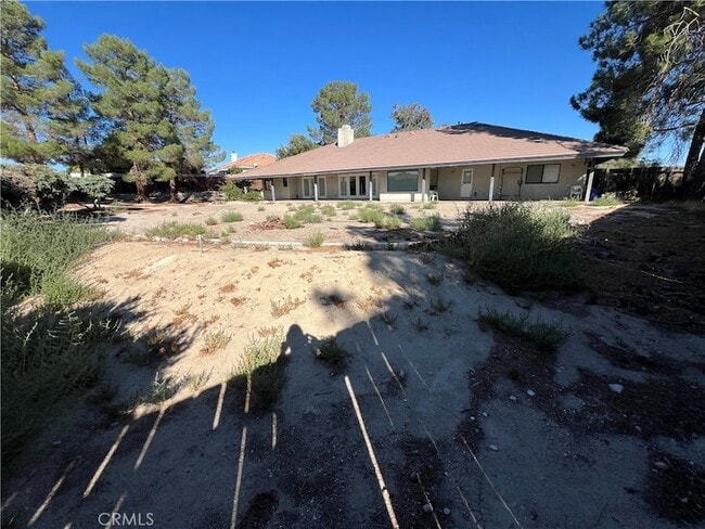 Building Photo - 19355 Tomahawk Rd