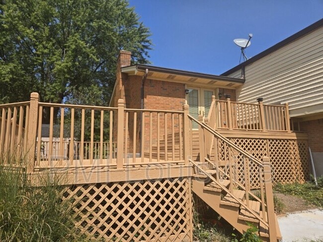 Building Photo - 4300 San Marcos Rd