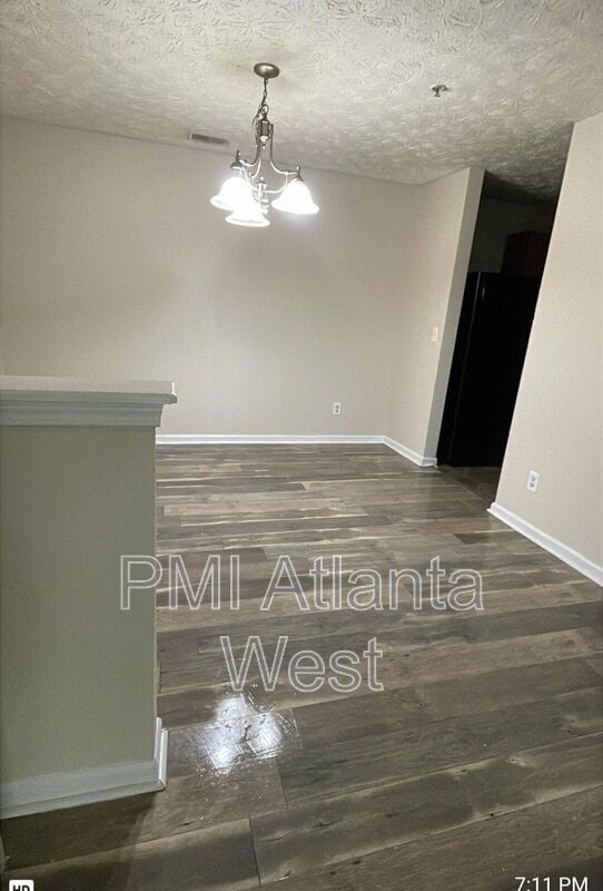 Foto del edificio - 7203 Waldrop Pl