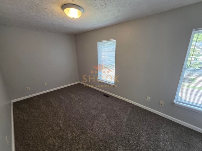 Building Photo - 803/805 N 7th St
