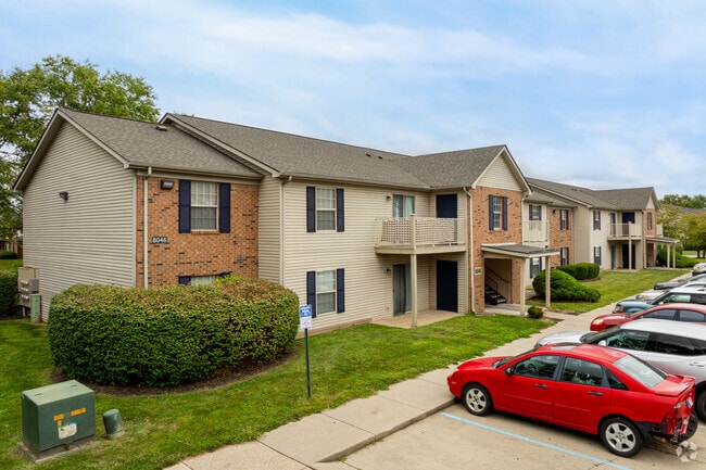 Building Photo - The Reserve at Franklin Glenn