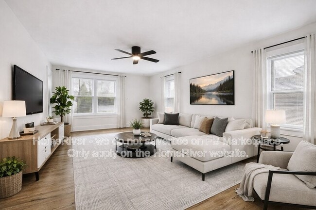 Foto del edificio - 289 Hilton Ave