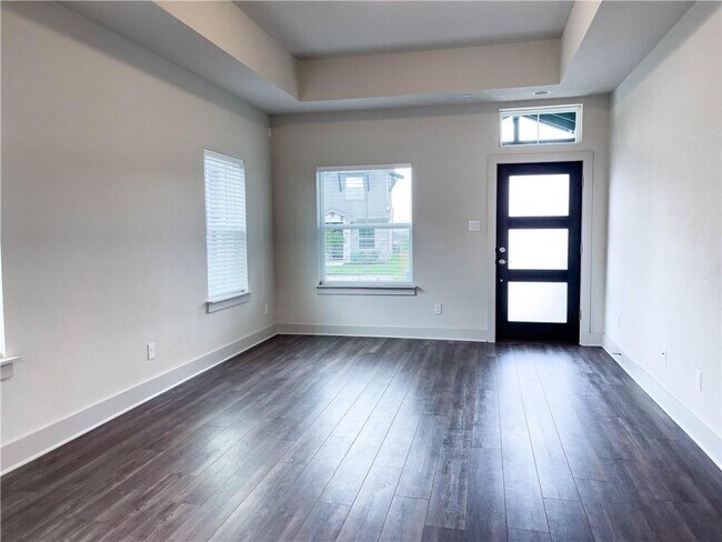 Foto del edificio - 2241 Local Rebel Loop