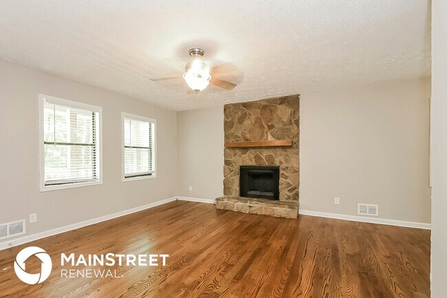 Building Photo - 133 Little Brook Dr
