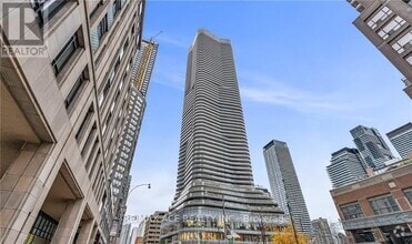 Building Photo - 11-6011 Wellesley St W