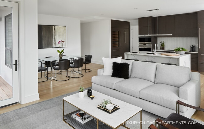 Building Photo - Norweta 3 Bedroom