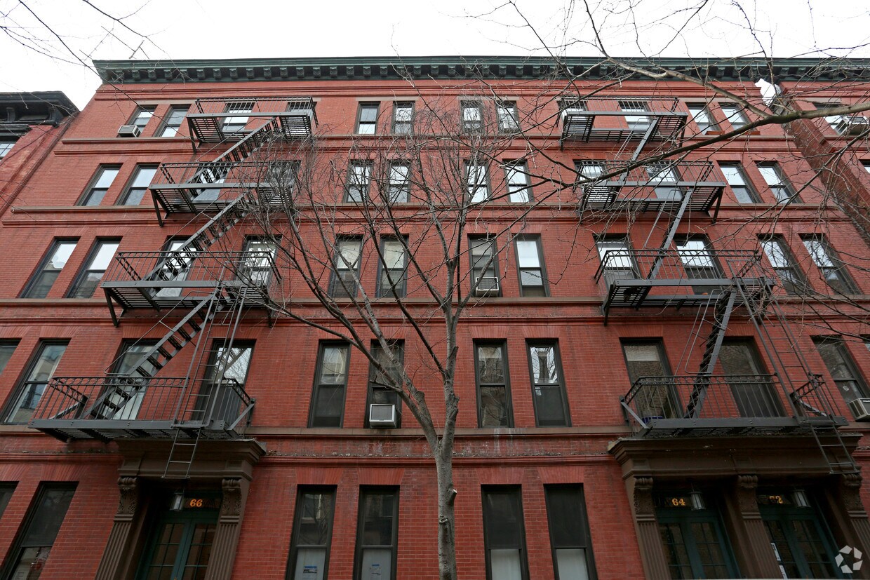 Building Photo - 62-68 Barrow St