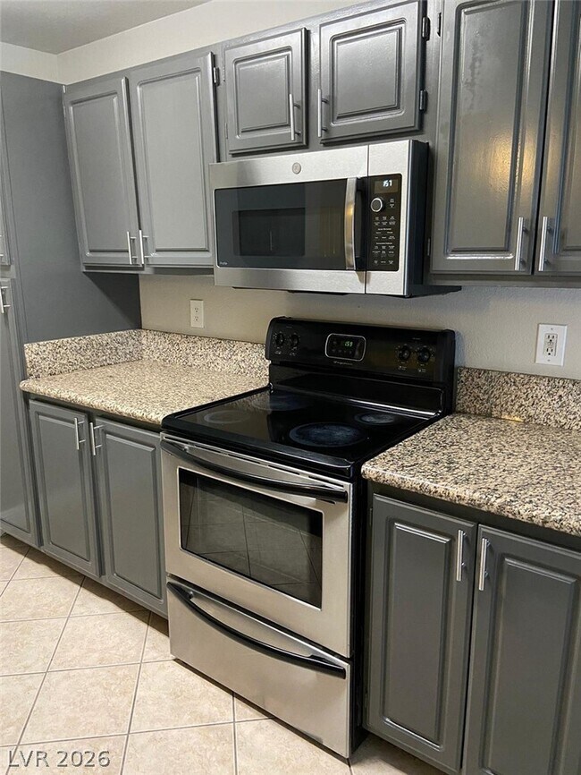 Foto del edificio - 5055 W Hacienda Ave