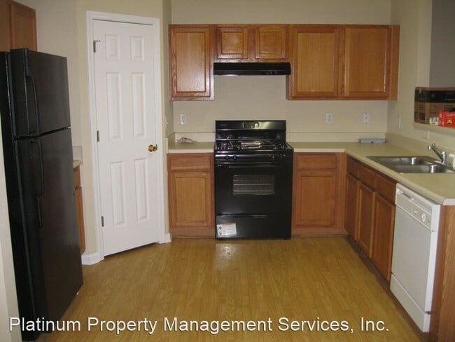 Building Photo - 3 br, 2.5 bath House - 2923 Greyhawk Lane