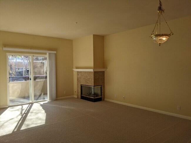Foto del edificio - 297 Tradewinds Dr