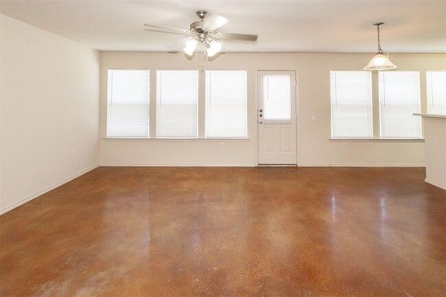 Building Photo - 2406 Magin Meadow Dr