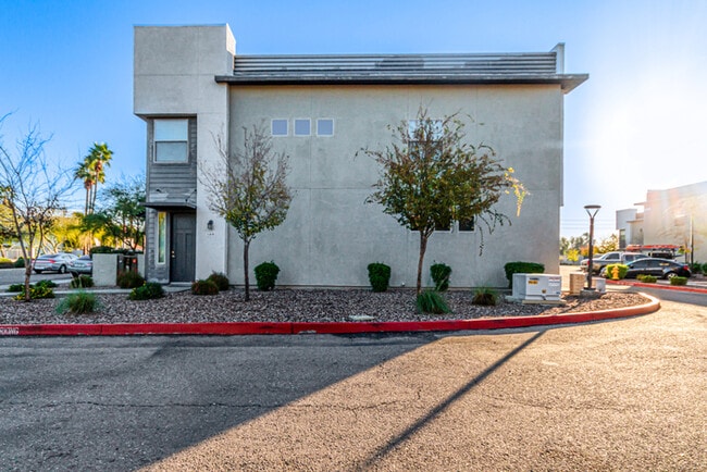 Foto del edificio - 7531 E Billings St
