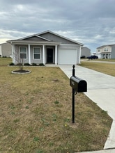 Building Photo - 1421 Centipede Dr