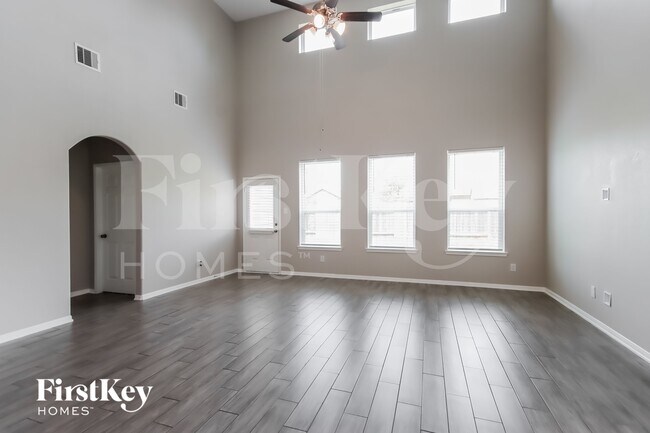 Foto del edificio - 3013 Tulip Poplar Ct