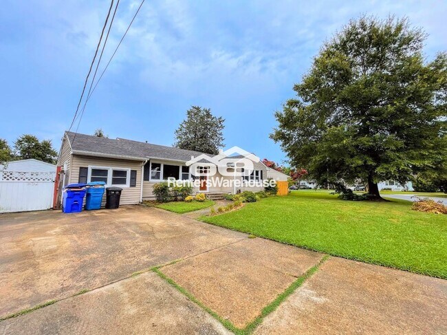 Foto del edificio - 3032 Belle Haven Dr