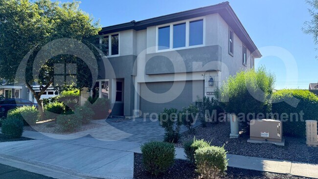 Foto del edificio - 14419 W Charter Oak Rd