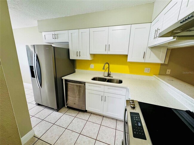 Foto del edificio - 2305 St Marteen Ct