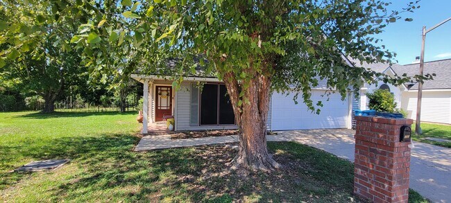 Building Photo - 122 Cane Ridge Cir
