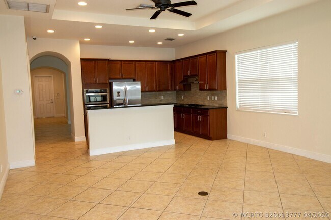 Building Photo - 8253 NW 118th Way