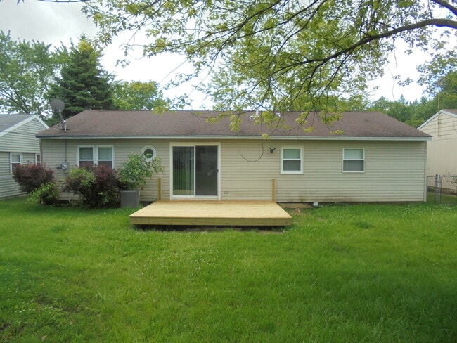 Building Photo - 117 Villa Rd