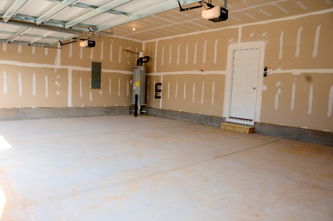 Building Photo - 217 Giant Oak Ave