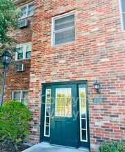 Building Photo - 4301 W Shamrock Ln