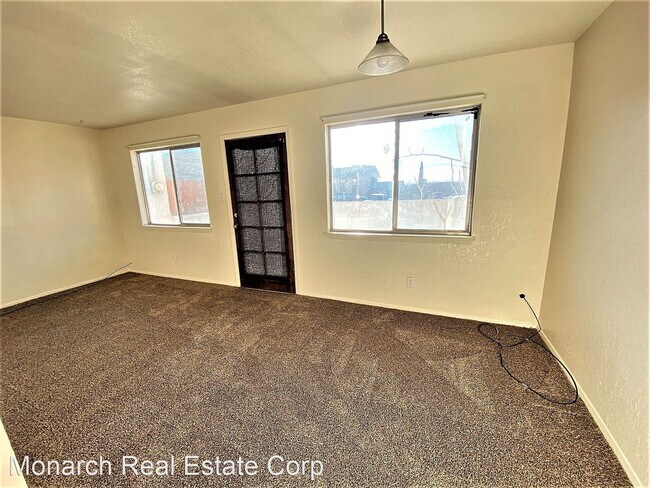Building Photo - 2 br, 1.5 bath House - 1250 Triviz