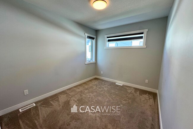 Building Photo - 8045 Cedric Mah Rd