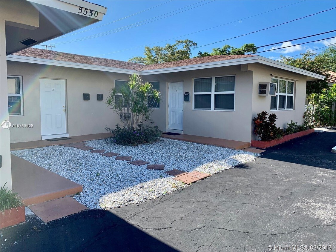 5550 NE 20th Terrace Unit 3, Fort Lauderdale, FL 33308 Apartment for