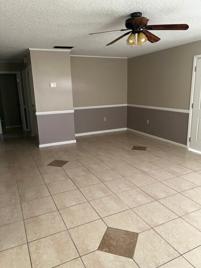 Foto del edificio - 442 Georgia Ave