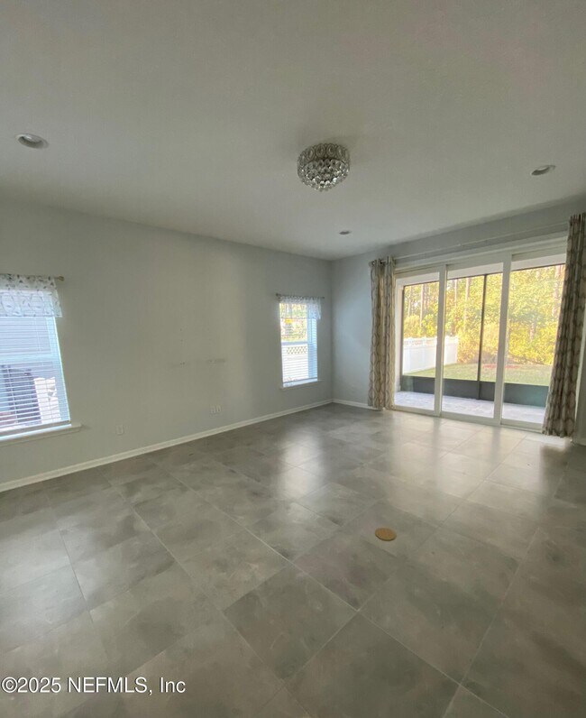 Building Photo - 291 Holly Forest Dr