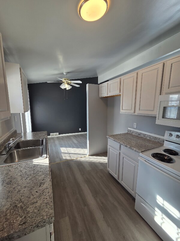 Foto del edificio - 3716 Lynn St