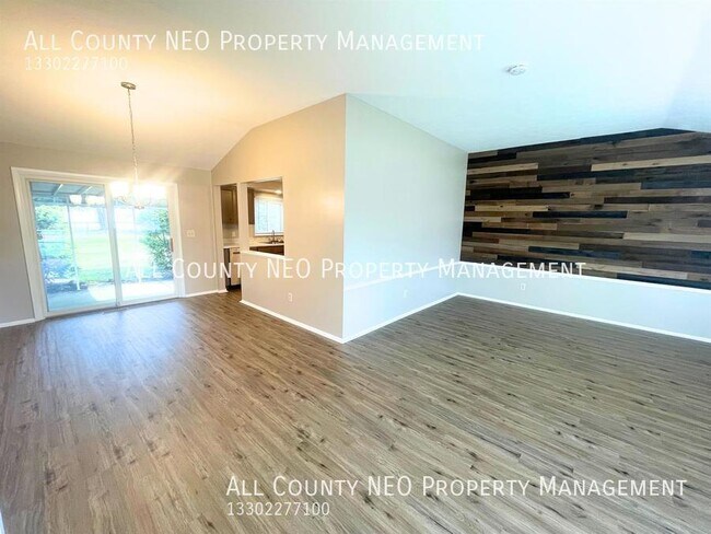 Building Photo - Charming home in North Ridgeville!