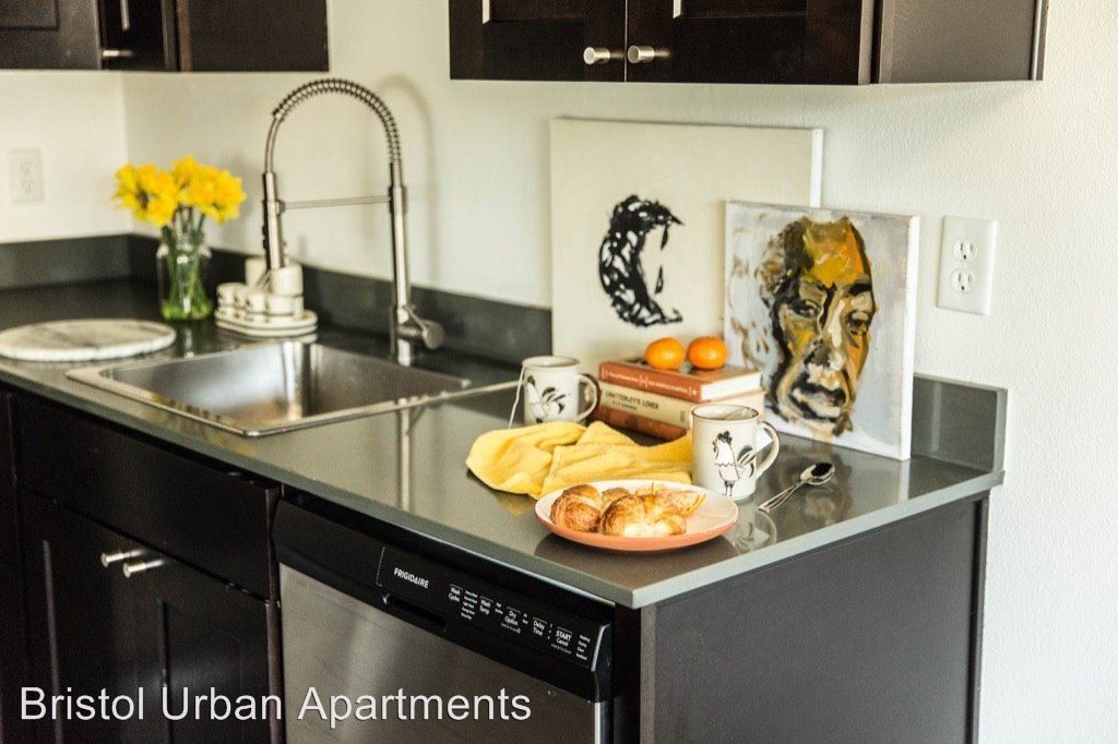Foto principal - 3020 SE Waverleigh Blvd