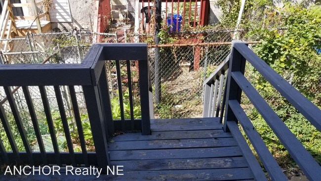 Building Photo - 3 br, 1.5 bath House - 1204 S Edgewood St