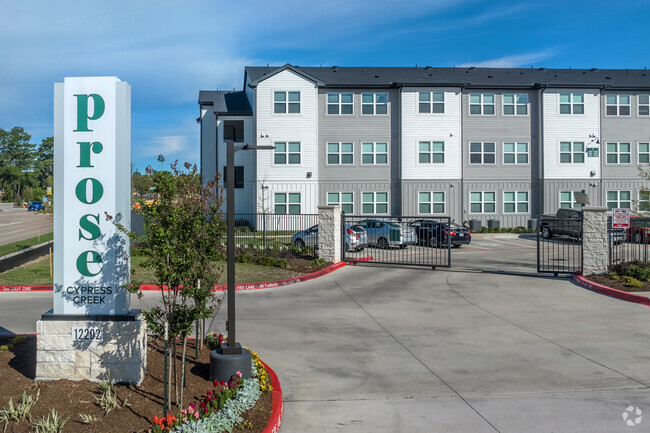 Letrero en la entrada - The Standard at Cypress Creek