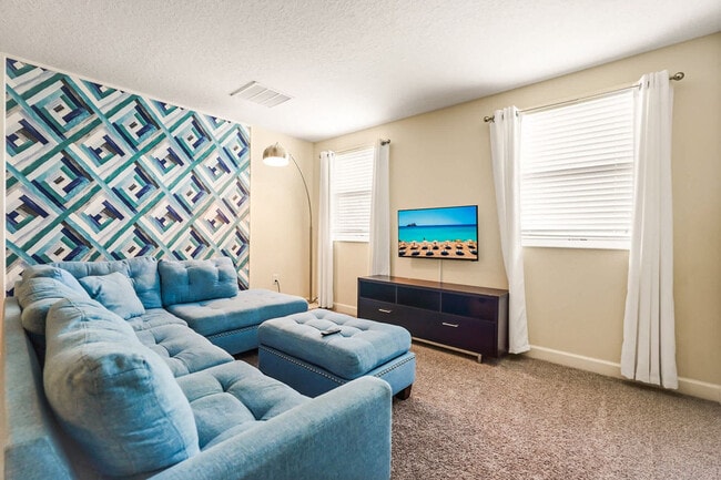 Building Photo - 1520 Maidstone Ct