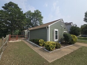 Building Photo - 5360 Chatham Hall Dr