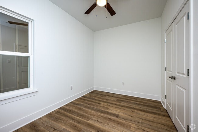 2BR, 2BA - 900SF - Second Bedroom - Palmetto Place Apartments