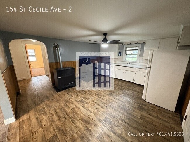 Foto del edificio - 154 St Cecile Ave