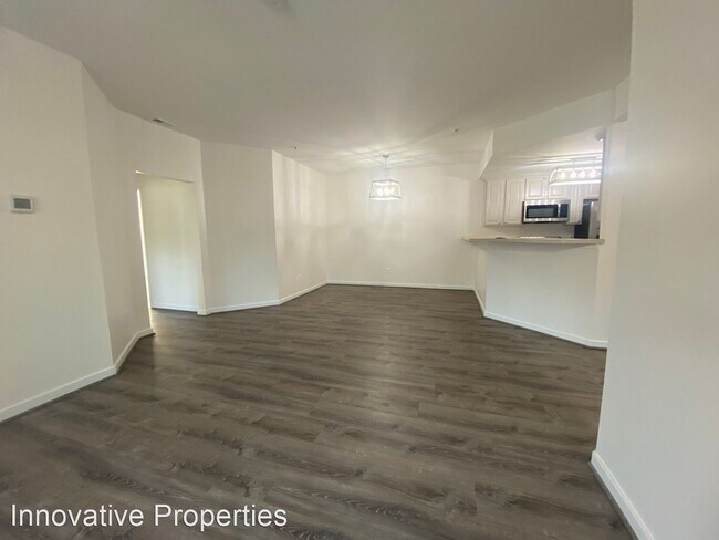 Foto del edificio - 2 br, 3 bath House - 805 Latchmere Court #101