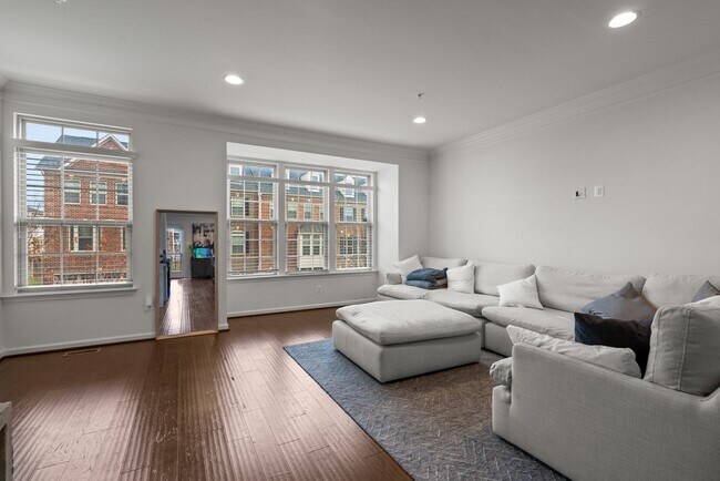 Foto del edificio - 14407 Sandy Ridge Ln