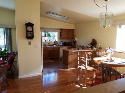 Building Photo - 875 Isis Ct
