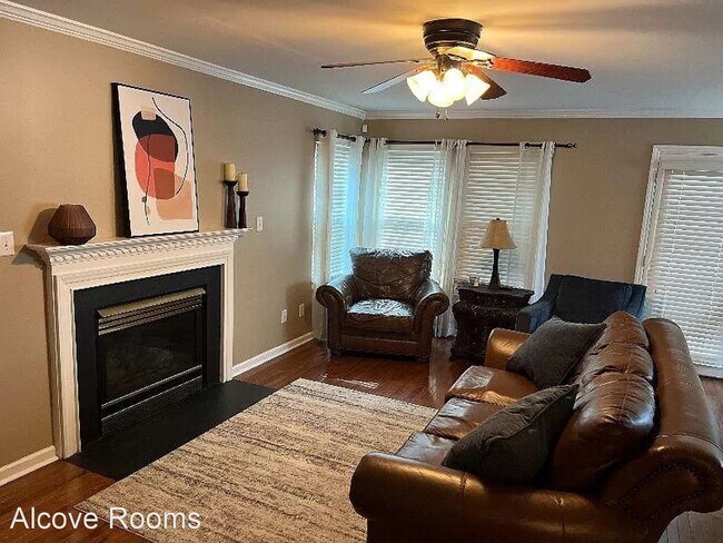 Foto del edificio - 1 br, 1 bath House - 5316 Cumberland Plain Dr