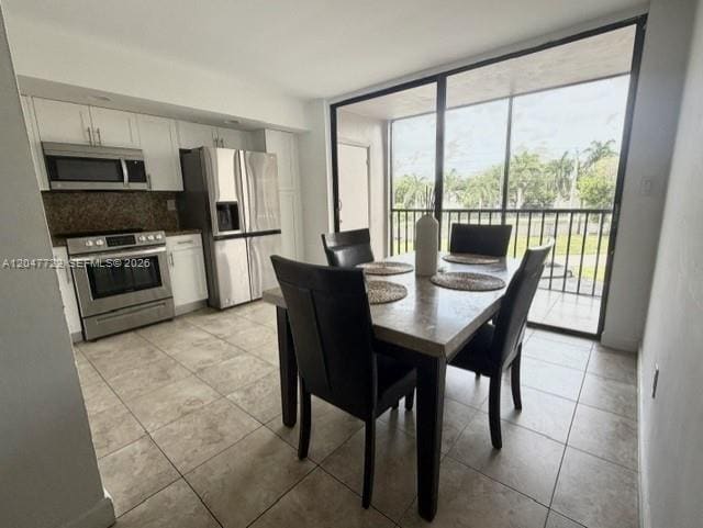 Foto del edificio - 8700 SW 133rd Avenue Rd