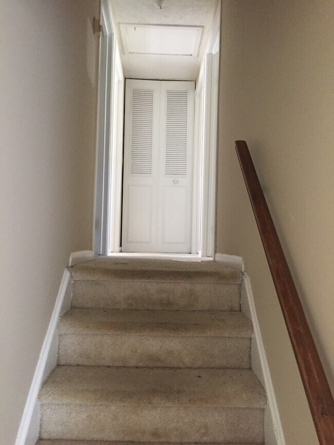 Foto del edificio - Charming 4 bedroom / 2 bath home waiting f...
