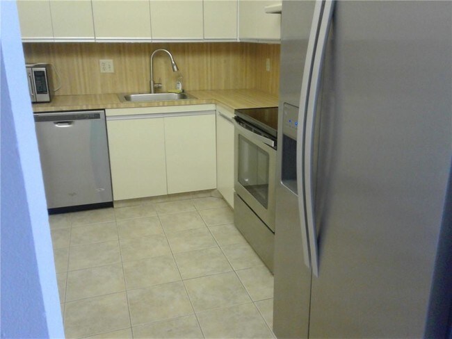 Foto del edificio - OLYMPUS CONDO PHASE C